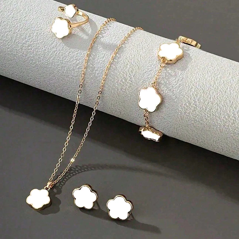 Lucky Five-petal Flower Five-leaf Clover Bracelet Earrings Necklace Three-piece set for woman Stylish Accessories Party Jewelry