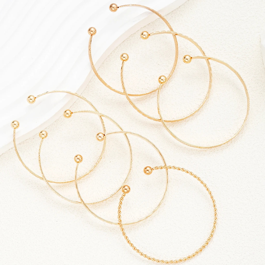 7 Pcs/Set Punk Gold Color Bracelets for Women Streetwear Goth Heart Prints Metal Design Open Bangle Fashion Jewelry Gifts 2024